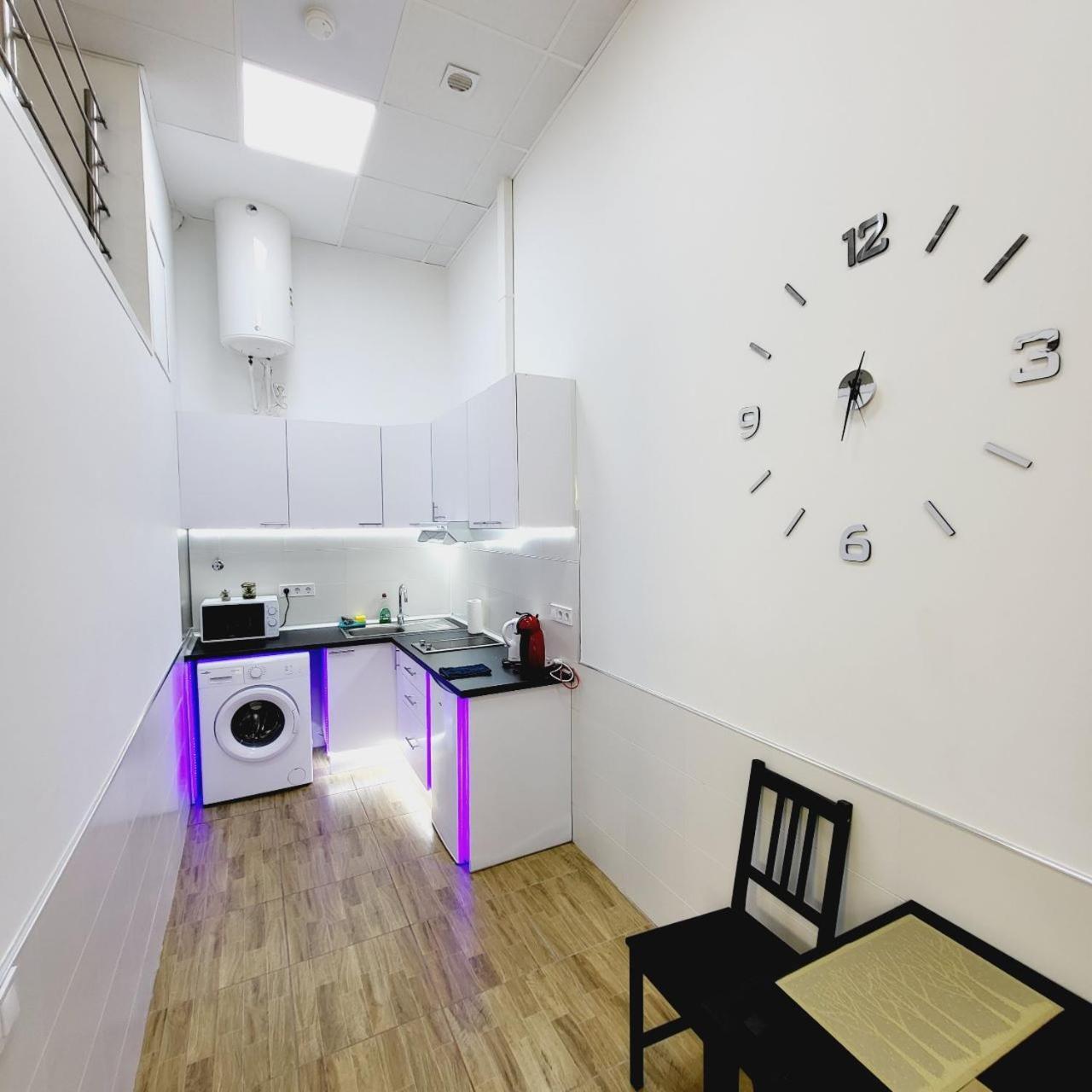 Nou Benicalap Luxury Apart Aparthotel Valencia Exterior photo