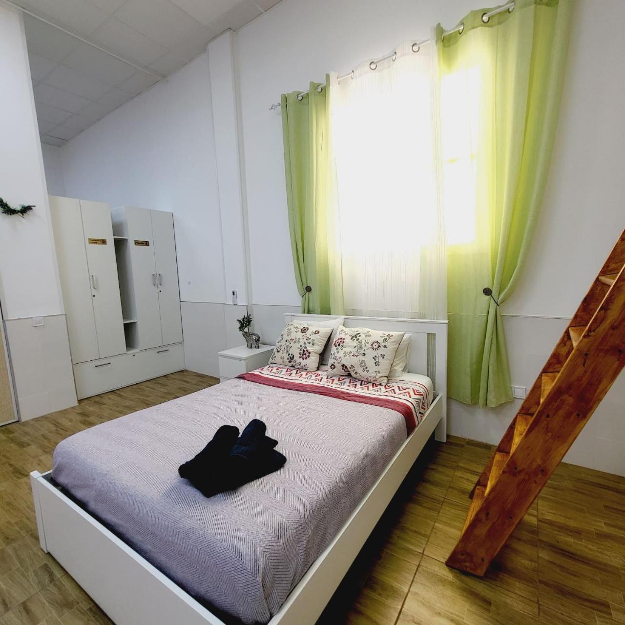 Nou Benicalap Luxury Apart Aparthotel Valencia Exterior photo