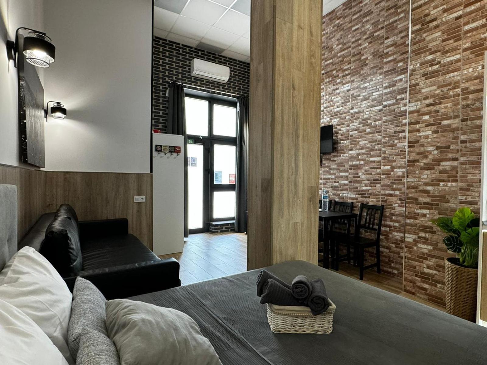 Nou Benicalap Luxury Apart Aparthotel Valencia Exterior photo